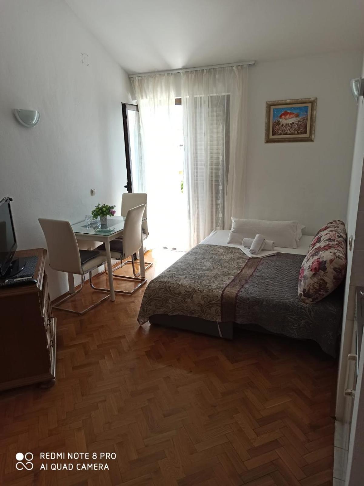 Guesthouse Mario&Marina Makarska Værelse billede