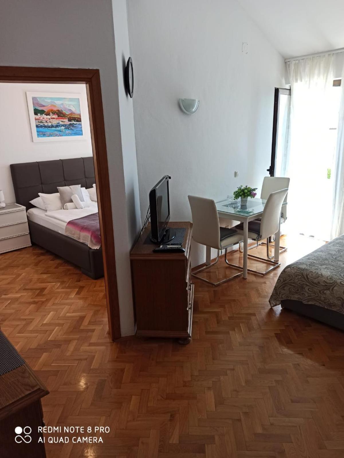 Guesthouse Mario&Marina Makarska Værelse billede